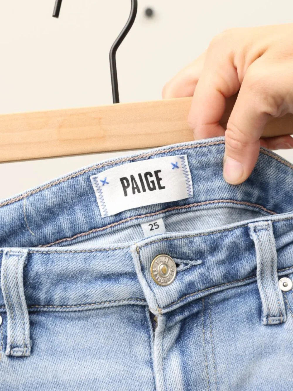 Paige Claudine Flared Crop Denim Jeans Darling with Siesta Hem 25‎